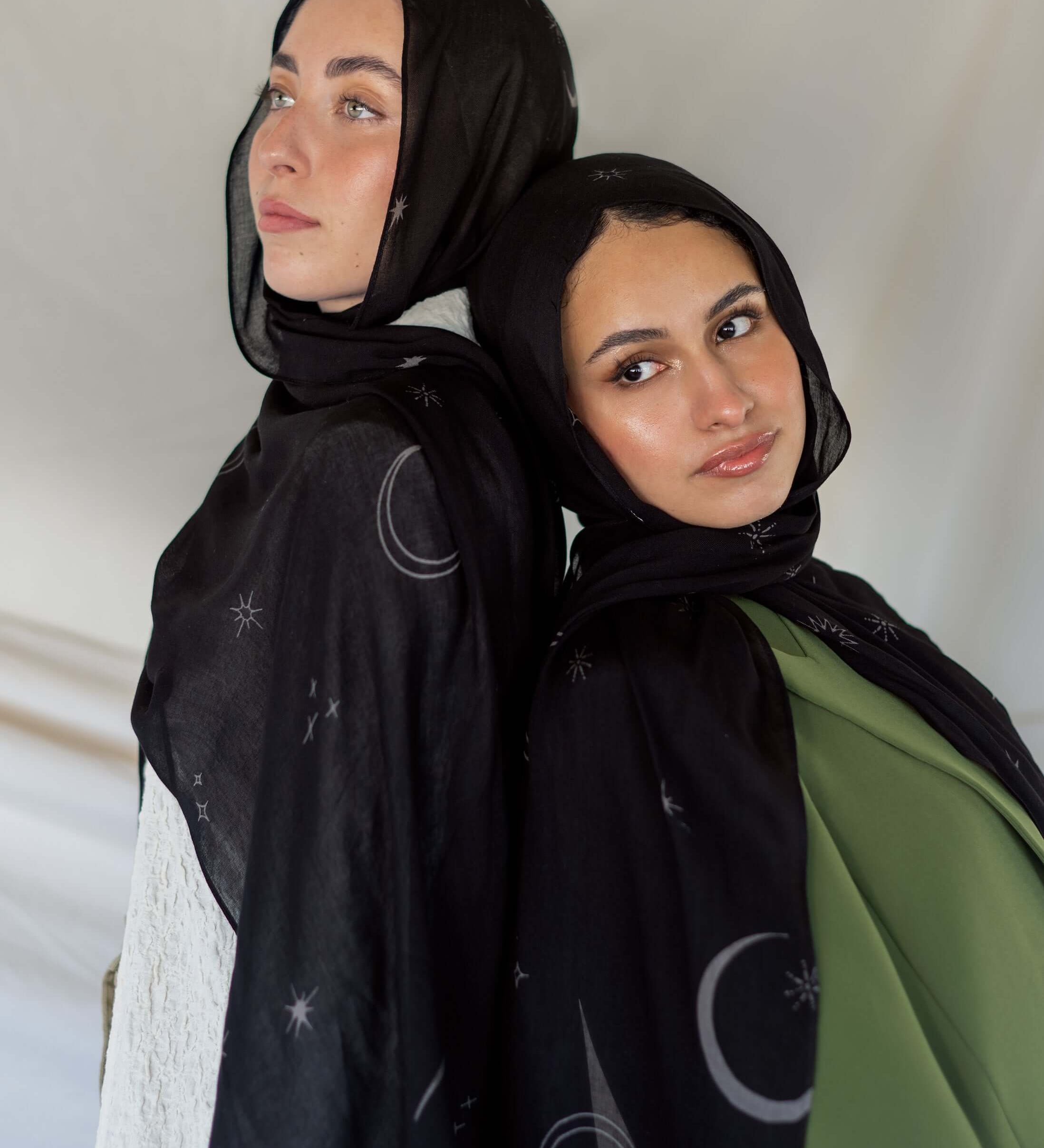 Qamar Black