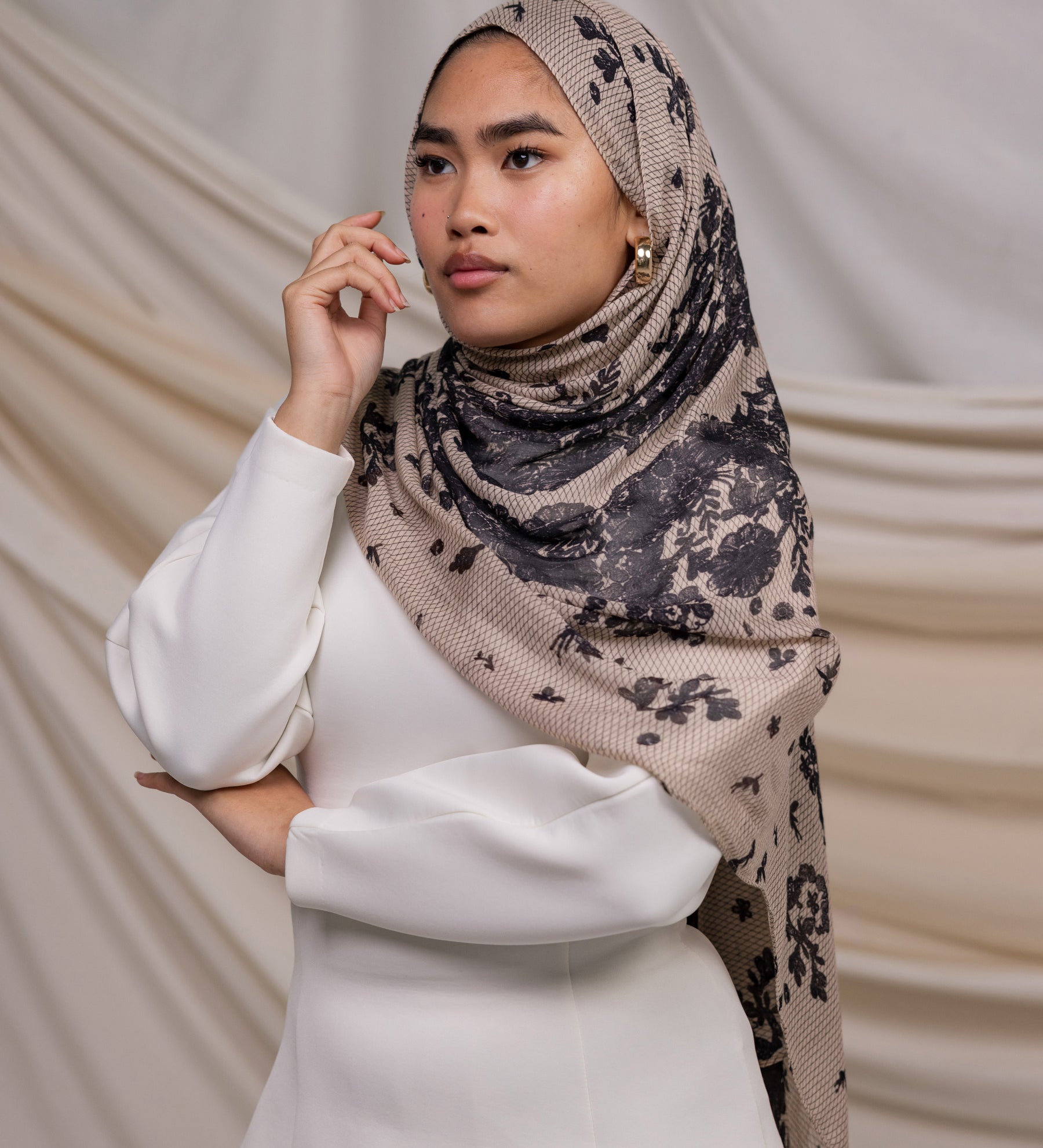 Chantilly Lace
